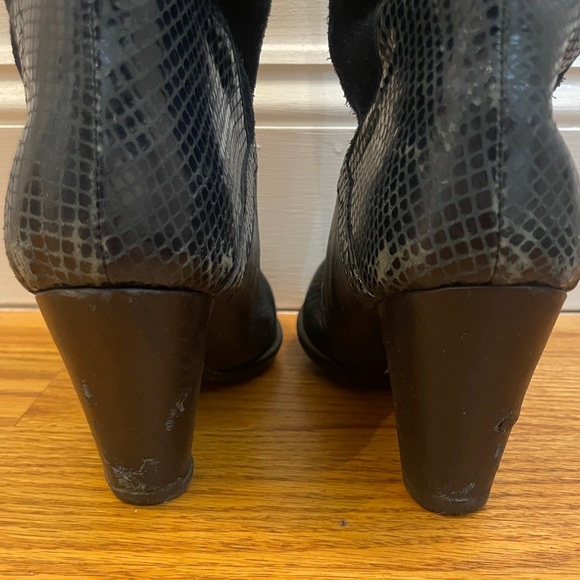 RARE Vintage 80s 90s Knee High Boots - Picture 10 of 11